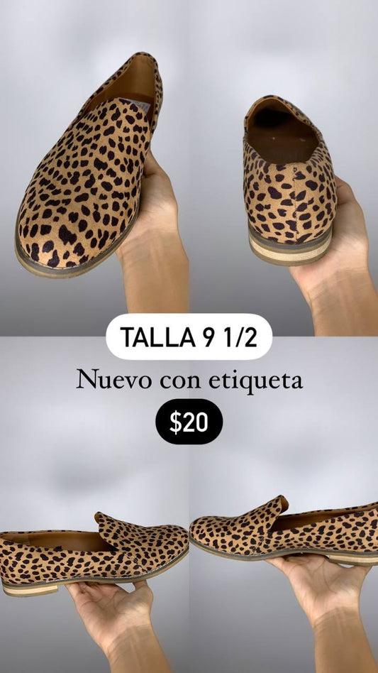 Zapatillas Animal Print Talla 9 1/2 NUEVOS