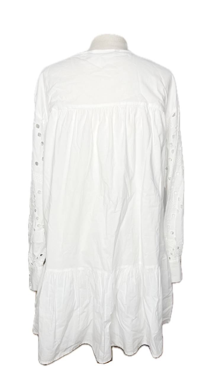 Vestido Blanco De Encaje Con Faralao En La Parte Inferior ZARA Talla S